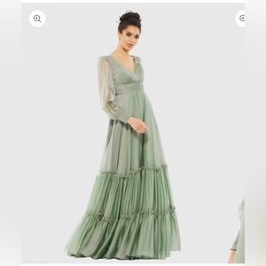 NWT Mac Duggal Shimmering Sage Green Gown SIZE 8